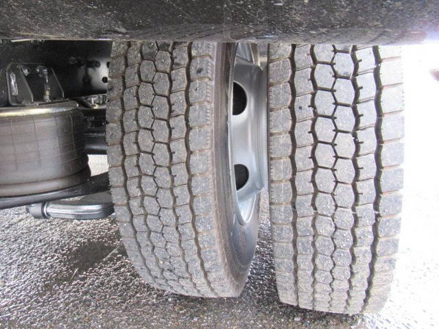 三菱ふそうファイターアルミウイング中型（4t）[写真33]