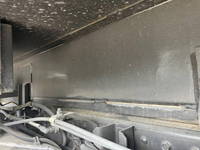 三菱ふそうキャンターパッカー車（塵芥車）小型（2t・3t）[写真20]