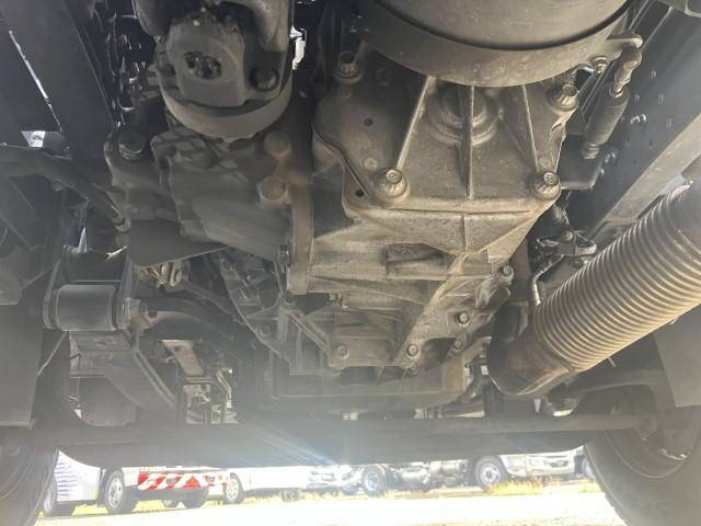 三菱ふそうキャンターパッカー車（塵芥車）小型（2t・3t）[写真24]