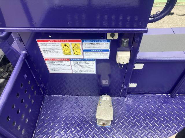 いすゞエルフ高所作業車小型（2t・3t）[写真11]