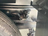 いすゞエルフ高所作業車小型（2t・3t）[写真24]