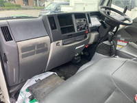 いすゞエルフ高所作業車小型（2t・3t）[写真40]