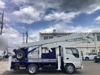 いすゞエルフ高所作業車小型（2t・3t）[写真05]