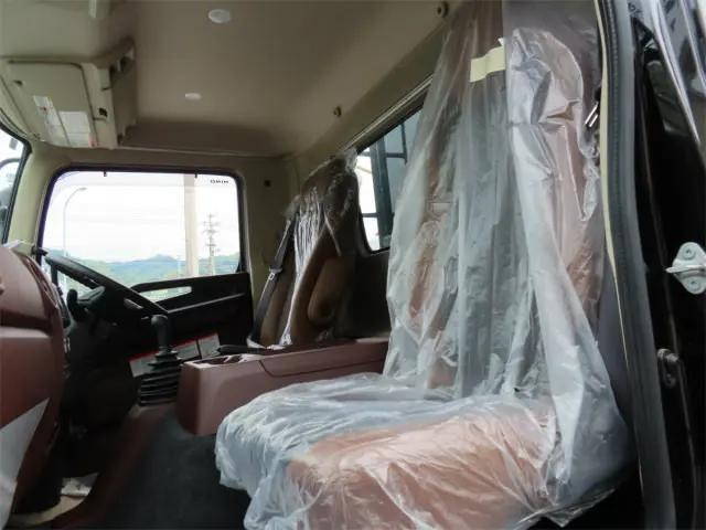 日野レンジャー深ダンプ（土砂禁ダンプ）中型（4t）[写真11]