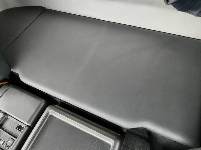 日野プロフィアトレーラーヘッド（トラクターヘッド）大型（10t）[写真21]