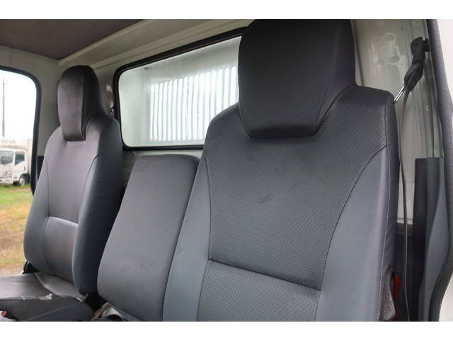 いすゞエルフダンプ小型（2t・3t）[写真36]