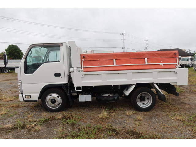 いすゞエルフダンプ小型（2t・3t）[写真04]