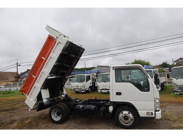 いすゞエルフダンプ小型（2t・3t）[写真07]