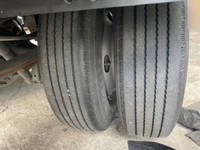 いすゞエルフ平ボディ小型（2t・3t）[写真12]