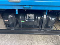 いすゞエルフ平ボディ小型（2t・3t）[写真13]