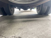 いすゞエルフ平ボディ小型（2t・3t）[写真20]