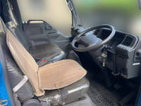 いすゞエルフ平ボディ小型（2t・3t）[写真28]