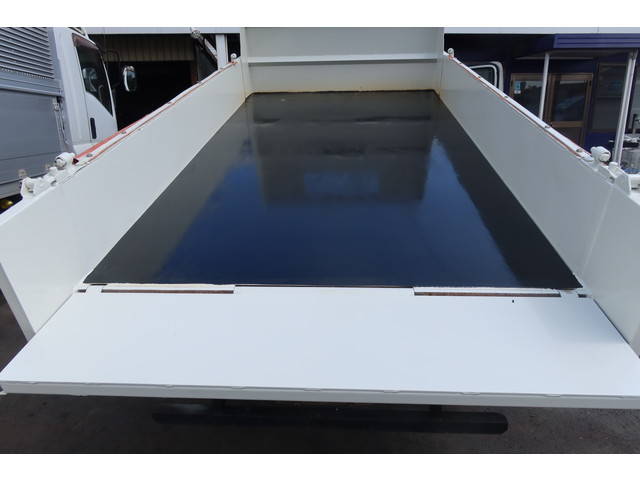 日野デュトロダンプ小型（2t・3t）[写真12]