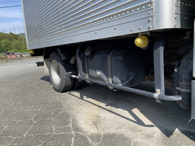 いすゞエルフアルミバン小型（2t・3t）[写真18]