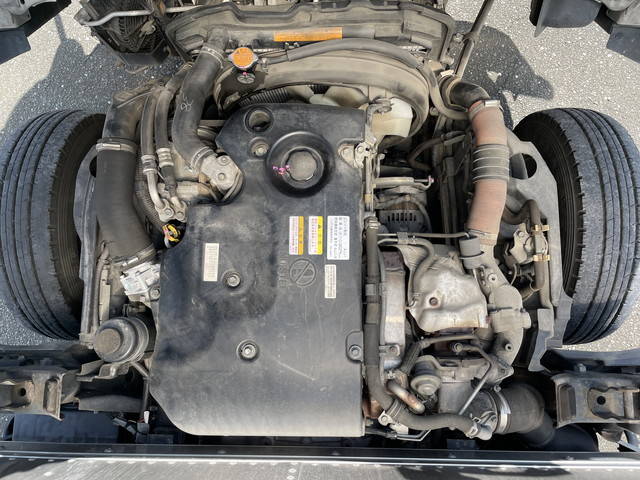 いすゞエルフアルミバン小型（2t・3t）[写真25]