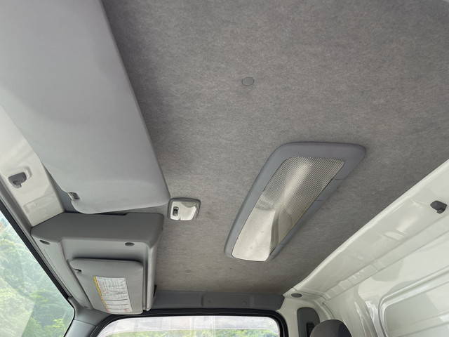 いすゞエルフアルミバン小型（2t・3t）[写真33]