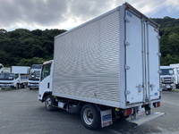 いすゞエルフアルミバン小型（2t・3t）[写真04]
