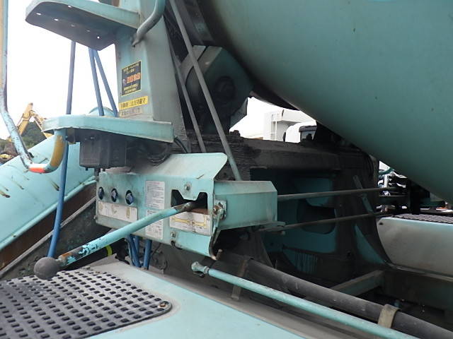 日野レンジャーミキサー車（コンクリートミキサー）増トン（6t・8t）[写真16]