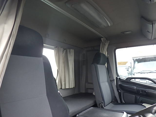 日野レンジャーミキサー車（コンクリートミキサー）増トン（6t・8t）[写真24]