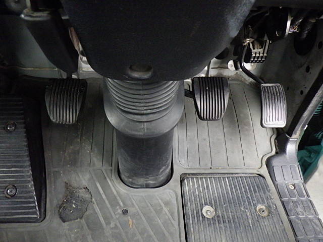 日野レンジャーミキサー車（コンクリートミキサー）増トン（6t・8t）[写真32]