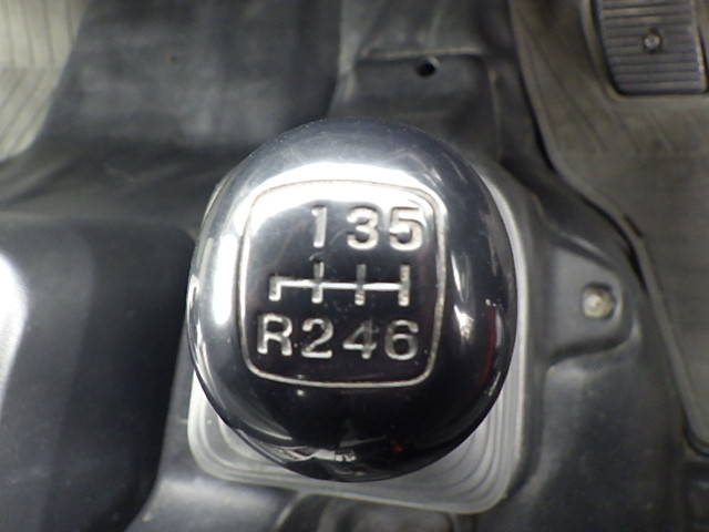 日野レンジャーミキサー車（コンクリートミキサー）増トン（6t・8t）[写真33]