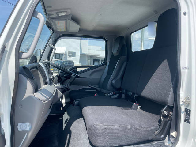 三菱ふそうキャンターアルミブロック小型（2t・3t）[写真08]