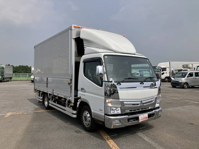 三菱ふそうキャンターアルミウイング小型（2t・3t）[写真03]