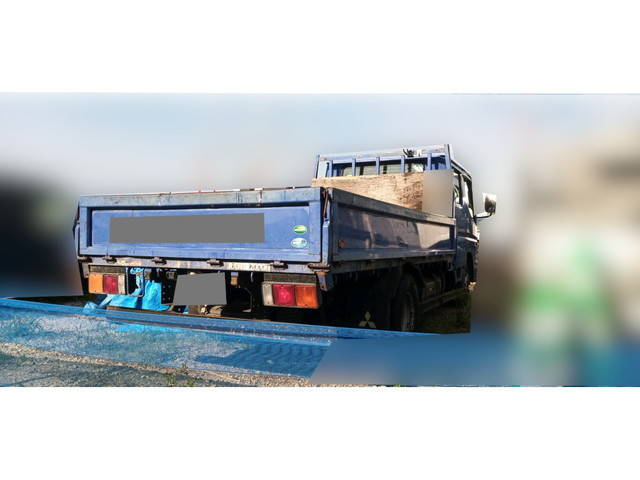 三菱ふそうキャンターダブルキャブ（Wキャブ）小型（2t・3t）[写真02]