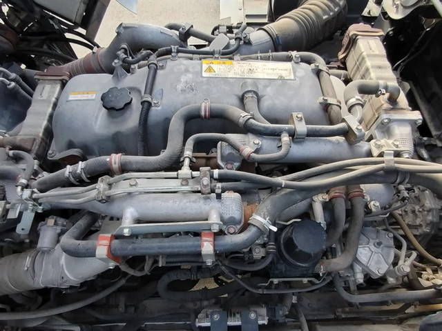 いすゞギガダンプ大型（10t）[写真14]