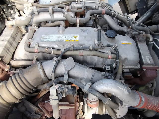 いすゞギガダンプ大型（10t）[写真15]