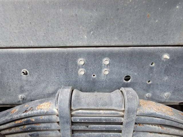 いすゞギガダンプ大型（10t）[写真17]