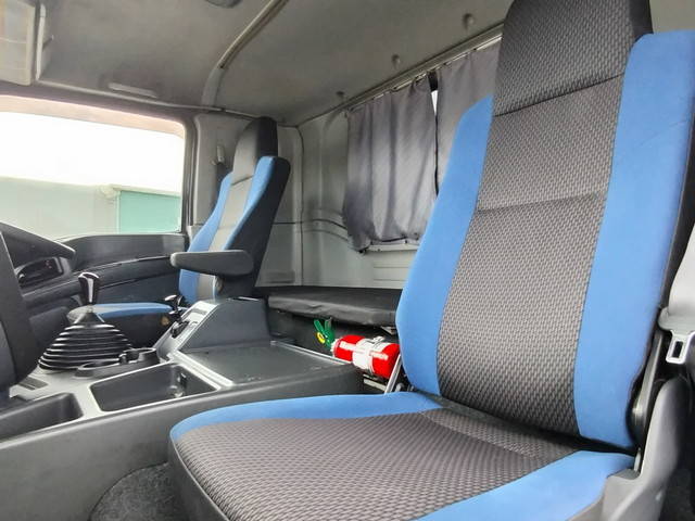 いすゞギガダンプ大型（10t）[写真22]