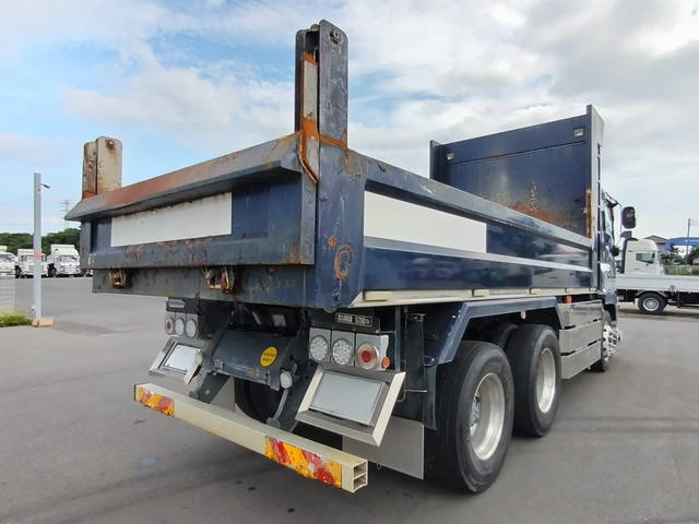 いすゞギガダンプ大型（10t）[写真04]