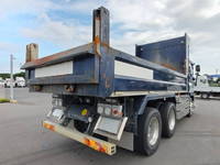 いすゞギガダンプ大型（10t）[写真04]