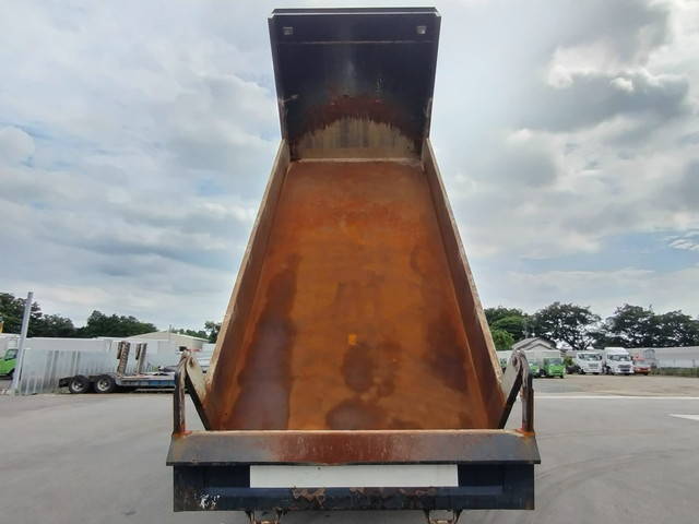 いすゞギガダンプ大型（10t）[写真08]