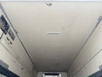 いすゞエルフ冷凍車（冷蔵車）小型（2t・3t）[写真15]