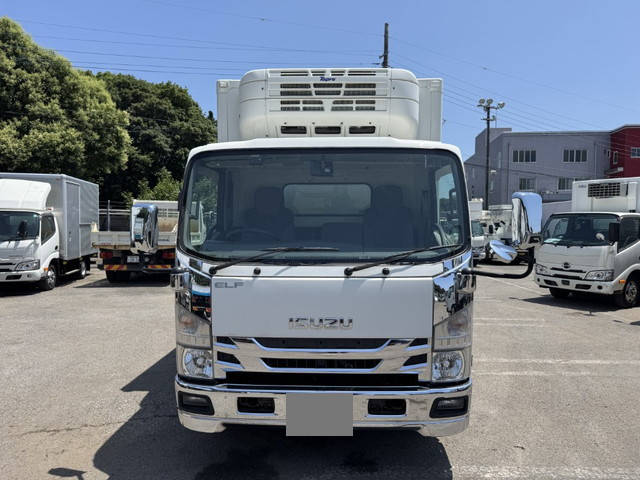 いすゞエルフ冷凍車（冷蔵車）小型（2t・3t）[写真17]
