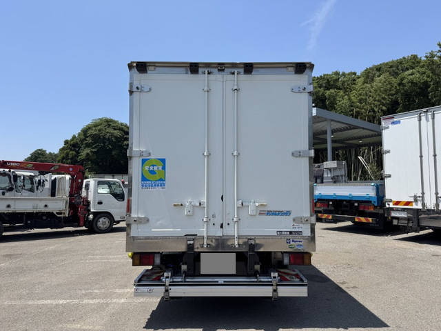 いすゞエルフ冷凍車（冷蔵車）小型（2t・3t）[写真19]