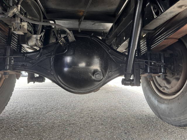 いすゞエルフ冷凍車（冷蔵車）小型（2t・3t）[写真31]