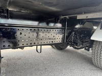 いすゞエルフ冷凍車（冷蔵車）小型（2t・3t）[写真32]