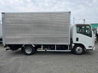 いすゞエルフアルミバン小型（2t・3t）[写真04]