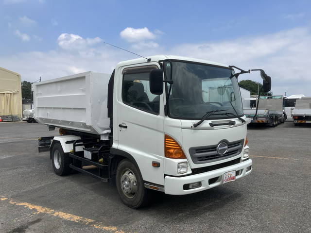 日野レンジャーコンテナ専用車中型（4t）[写真03]