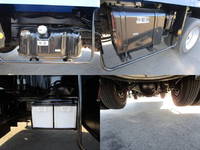 いすゞエルフ高所作業車小型（2t・3t）[写真18]