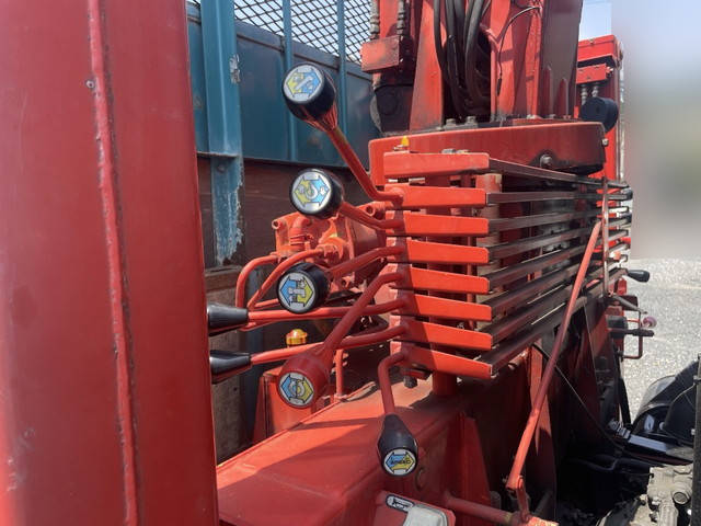 三菱ふそうファイターミニヨンセルフクレーン3段中型（4t）[写真11]