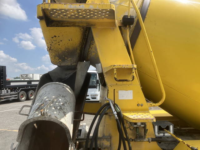 日野レンジャーミキサー車（コンクリートミキサー）中型（4t）[写真12]