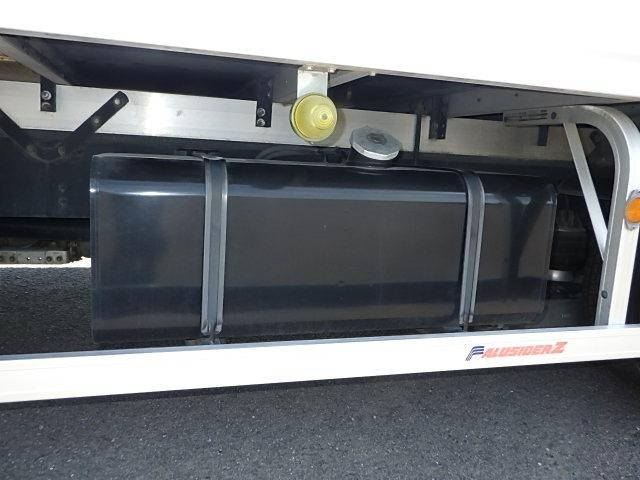 日野レンジャー冷凍車（冷蔵車）中型（4t）[写真17]