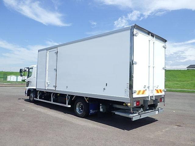 日野レンジャー冷凍車（冷蔵車）中型（4t）[写真02]