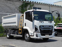 いすゞフォワードコンテナ専用車中型（4t）[写真01]