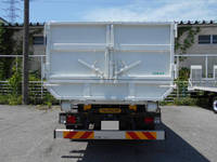 いすゞフォワードコンテナ専用車中型（4t）[写真08]