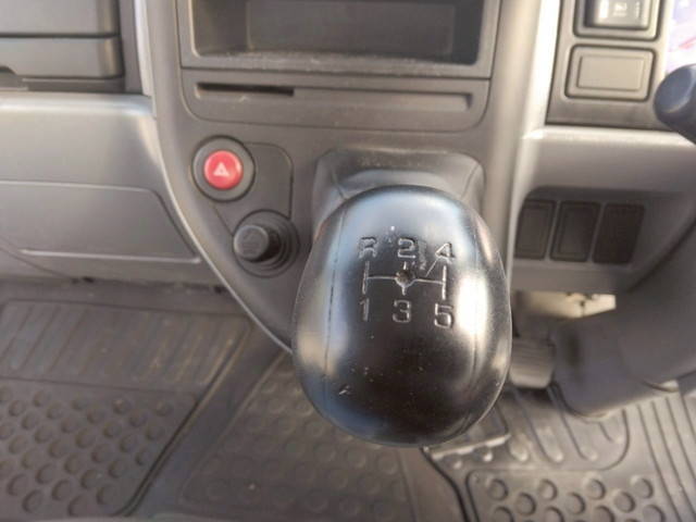 三菱ふそうキャンターダンプ小型（2t・3t）[写真28]